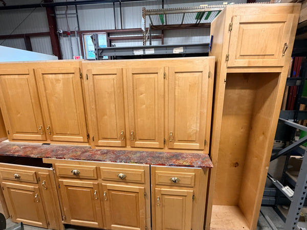 10pc Wood Kitchen Cabinet Set